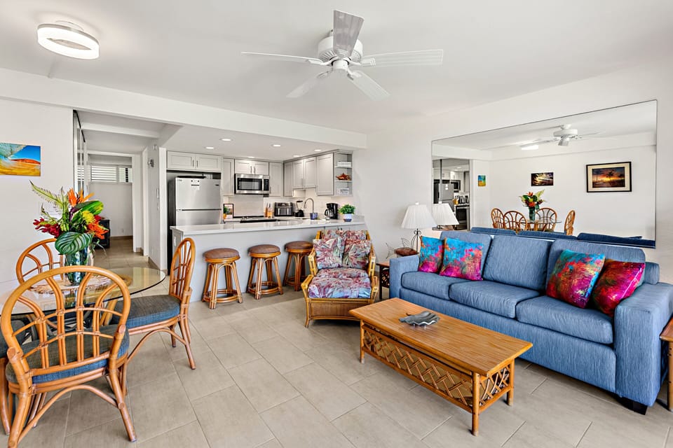 Open living space with a Hawaiian flair