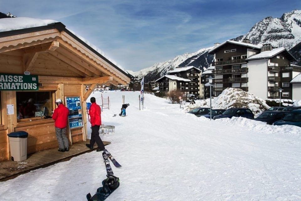 Snow and ski sports