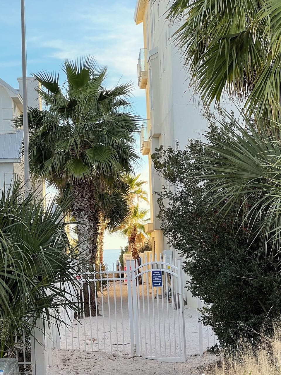 Path to beach