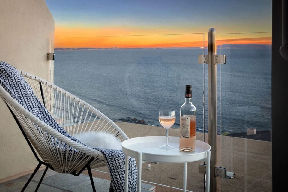 Relax on your private balcony overlooking the Pacific Ocean. Watch the sunrise and sunset with a cup of coffee or a cocktail. The view is surreal!