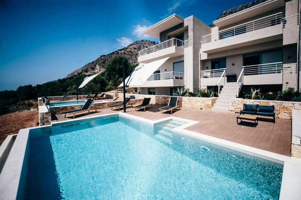 Exterior view pool # Kynthia