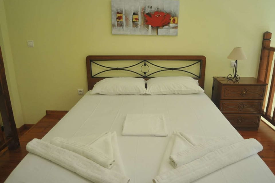 Bedroom #1