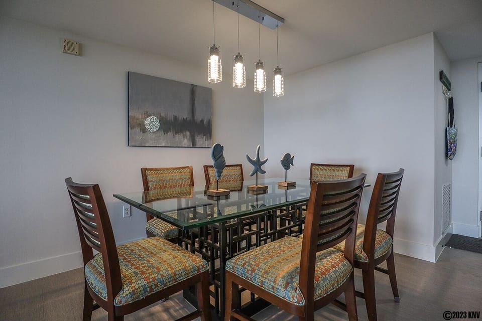 Entertaining Dinner Guests is a lovely experience