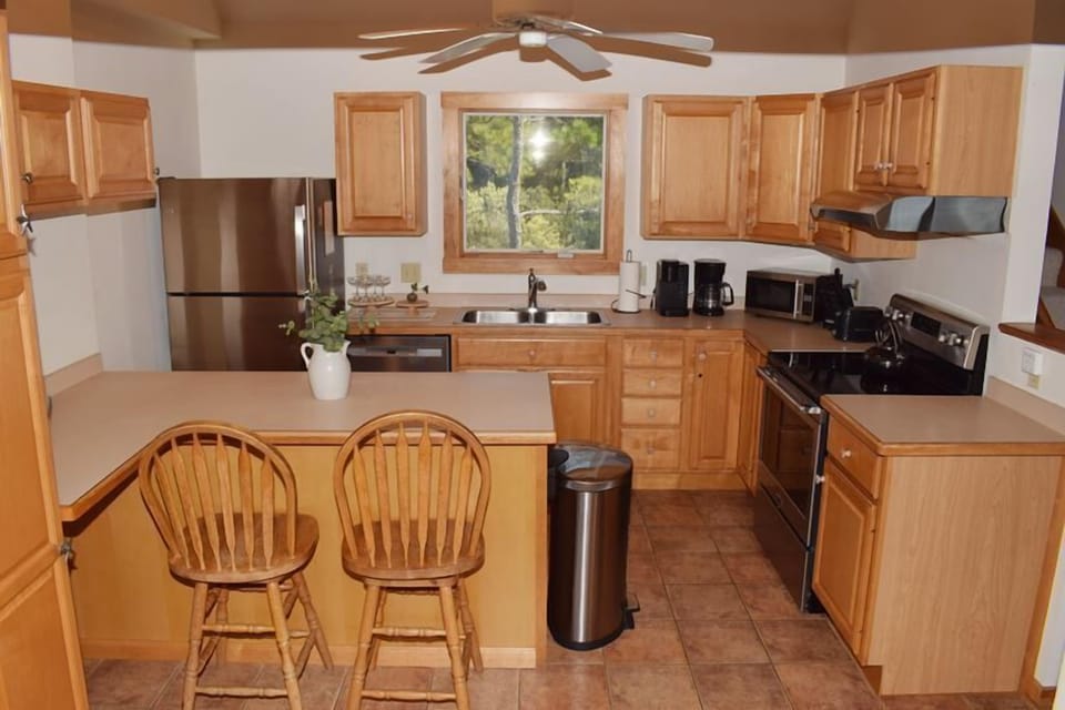 Fully equipped kitchen
