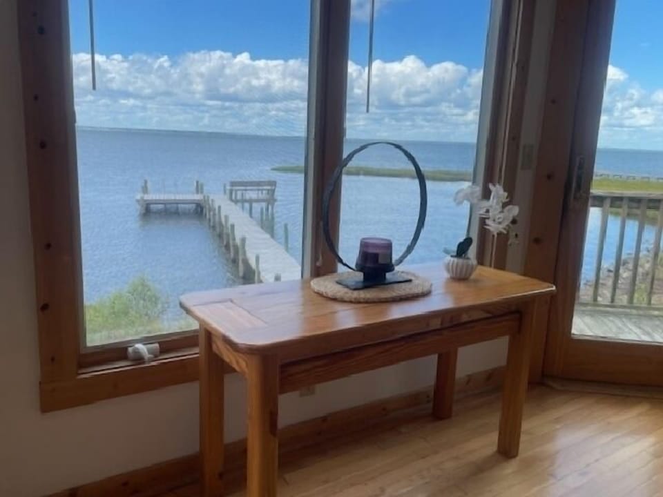 Unbeatable Waterviews from Dining Area