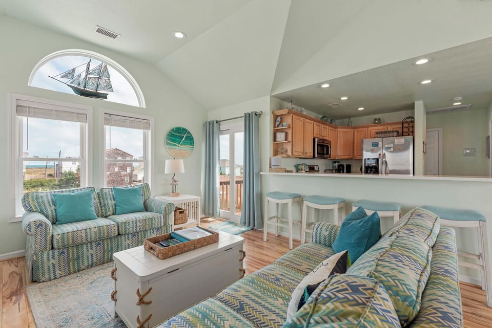 KDN4608: Starry Nights l Top Level Living Area