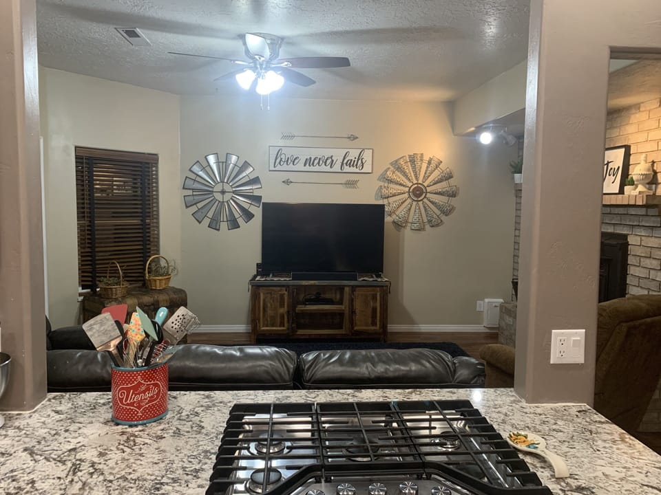 looking into main floor family room from kitchen