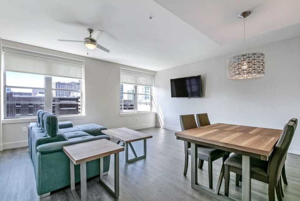 Living Room/Dining Area/TV