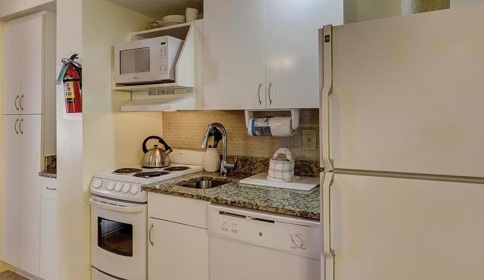 Kitchen area