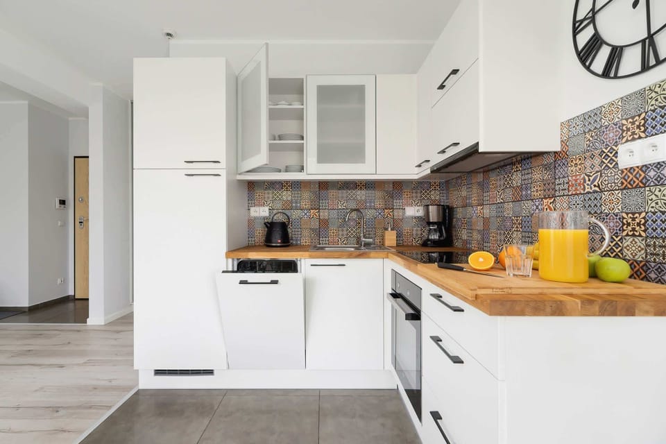 The fully equipped kitchenette includes everything you need for a home-cooked meal.
The dishwasher that ensures easy cleanup after meals.
