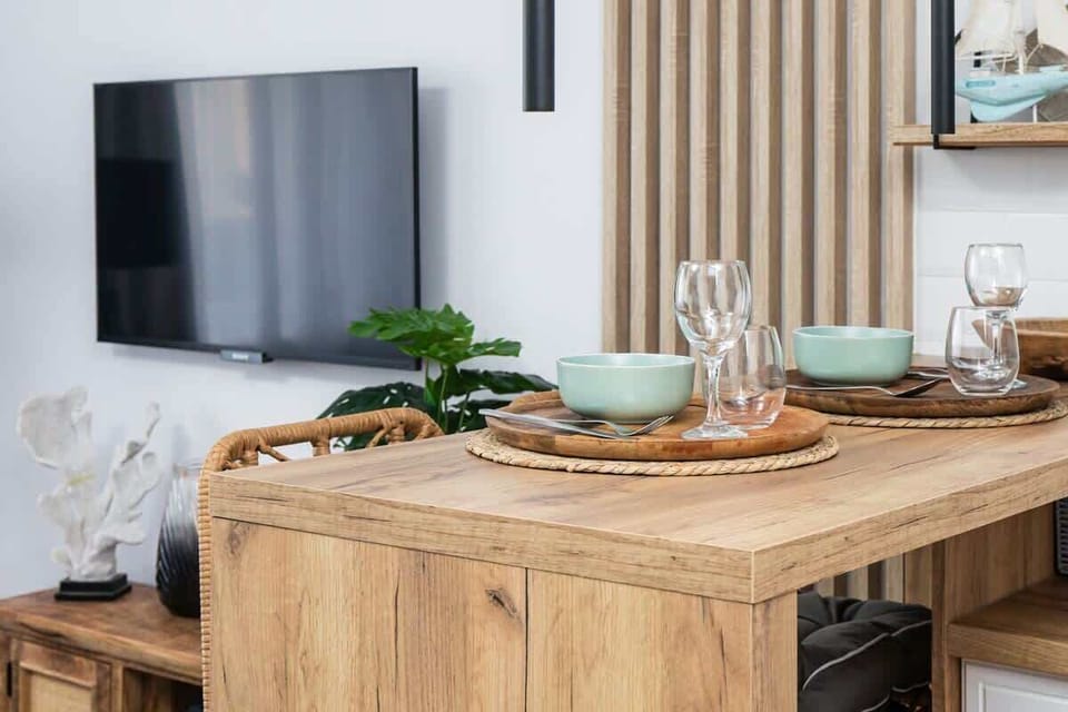 Dining table in the living room. 