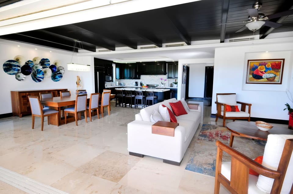 Fresh, open floor plan