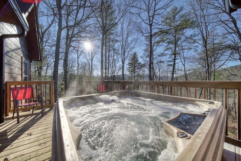 Sunsets over the mountains from the hottub -Jesse (March 2025)