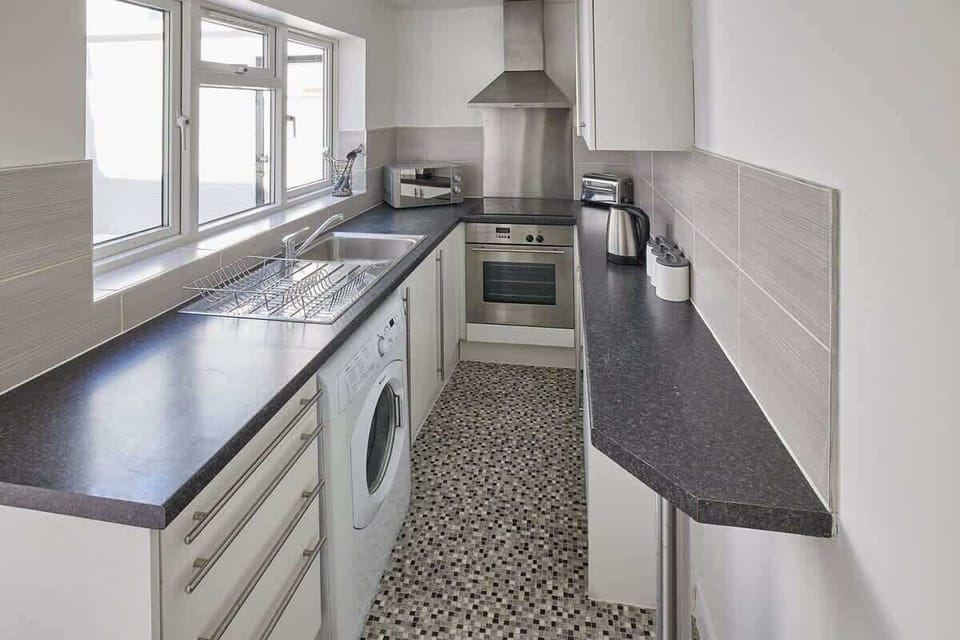 1 Oswy Street, Whitby - Host & Stay