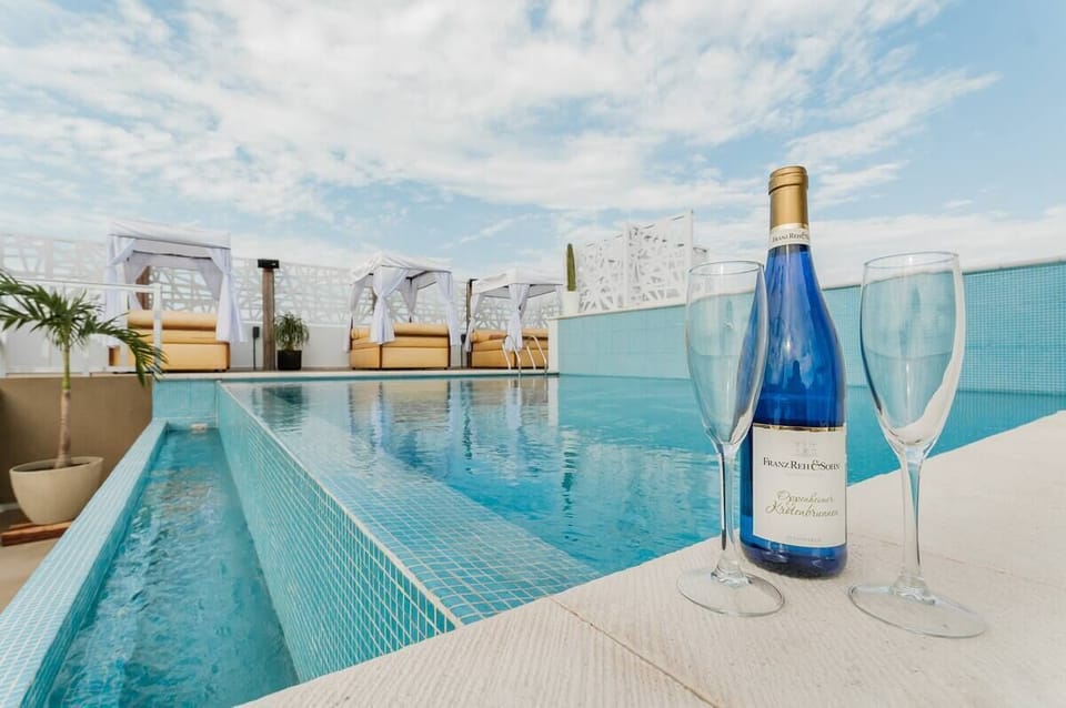 Romantic pool area to enjoy sunsets and sunrise