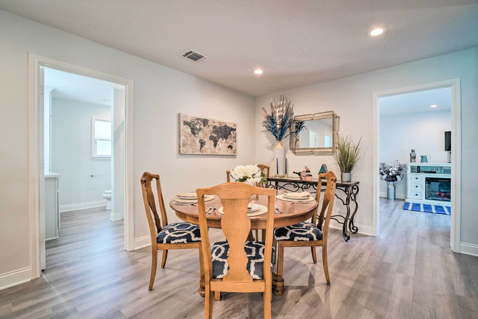 Dining Area | 2nd Floor | Dishware/Flatware