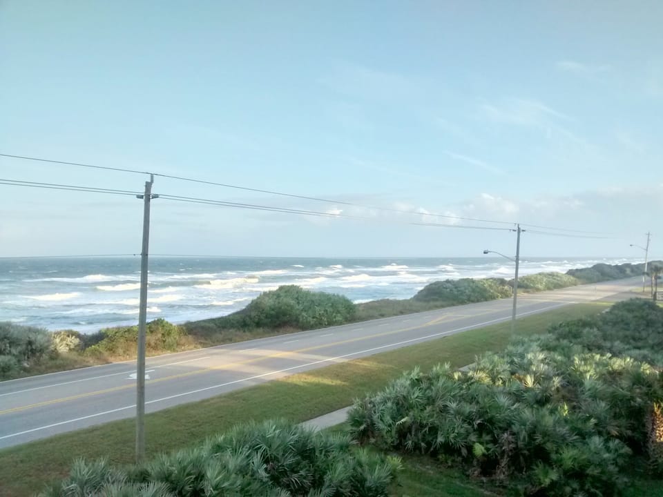 Oceanview south on a stormy day