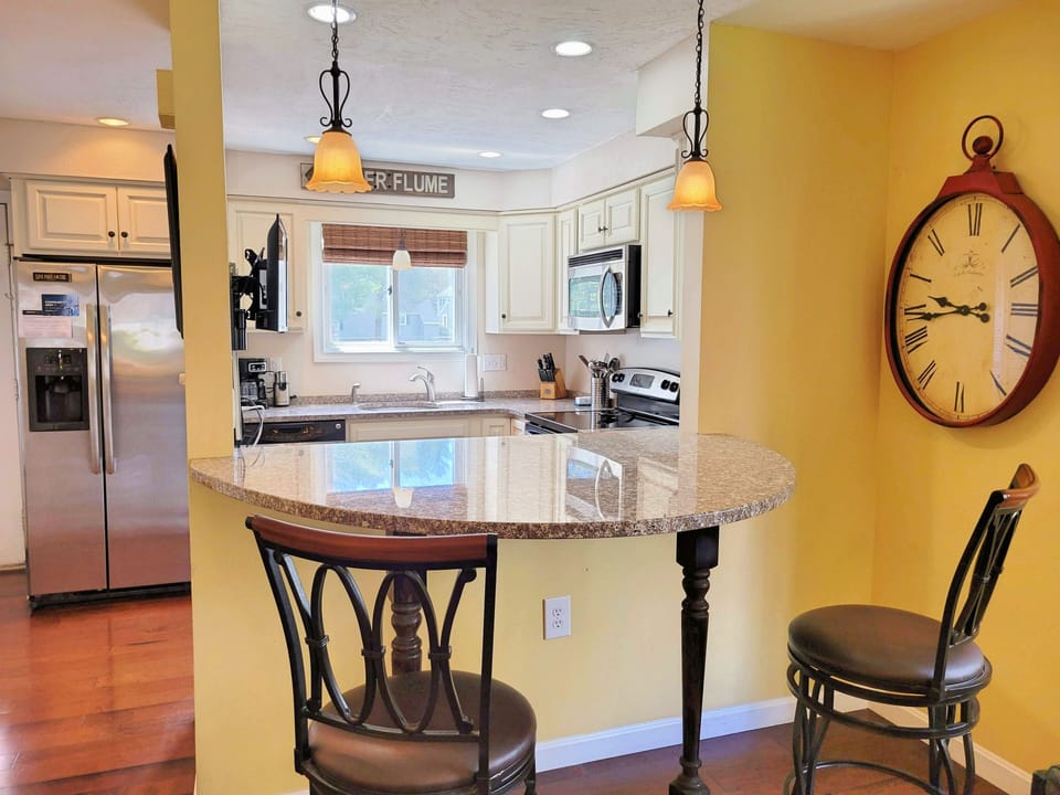 Breakfast Bar
