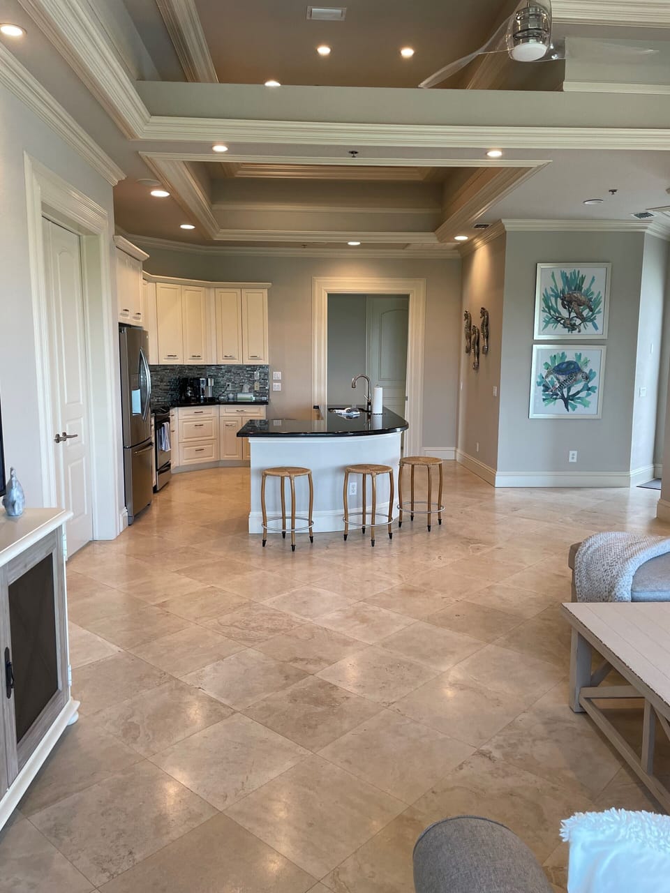 Spacious Marco Penthouse with Beautiful Ocean Views Apartment in Marco Island