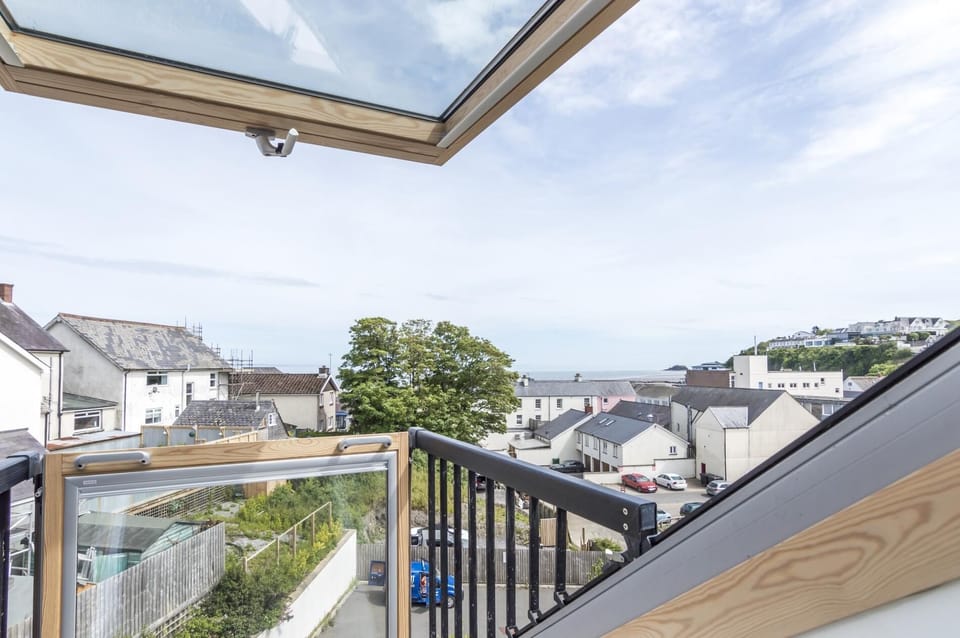 Milford Street - 5 Bed Holiday Home - Saundersfoot (3977)