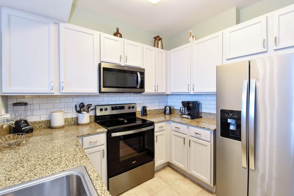 The Palms of Destin 2914 - Fully Equipped Kitchen