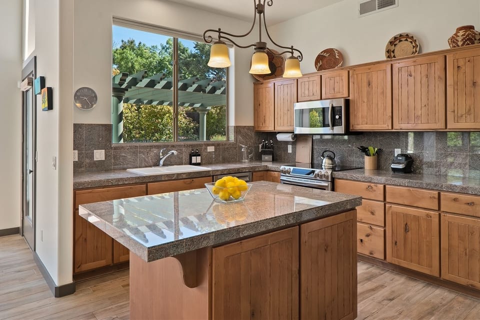 Center island for prepping and serving