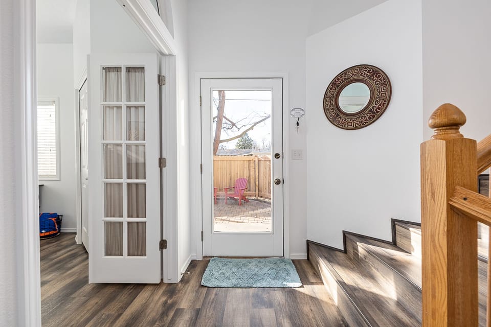 Side door to the backyard