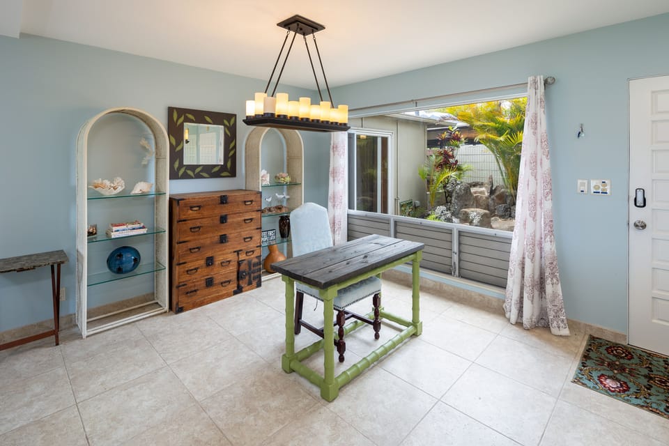 Office den with natural light, courtyard view and WiFi internet