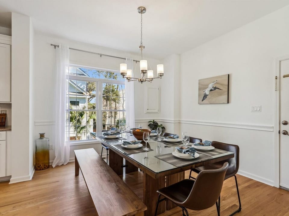 Dining Table at 11 Bittern Street