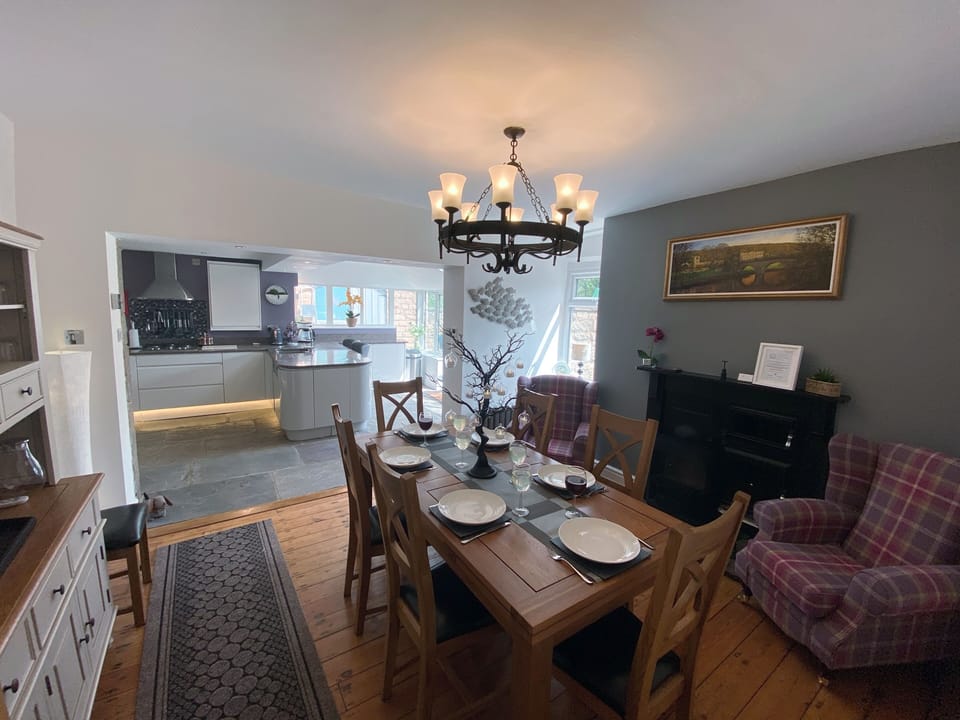 Main dining table, can be extended for 10 guests
