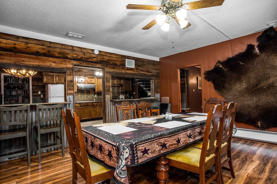 With the seating options available in the dining space, there's plenty of room for good company, good conversation, and good food!