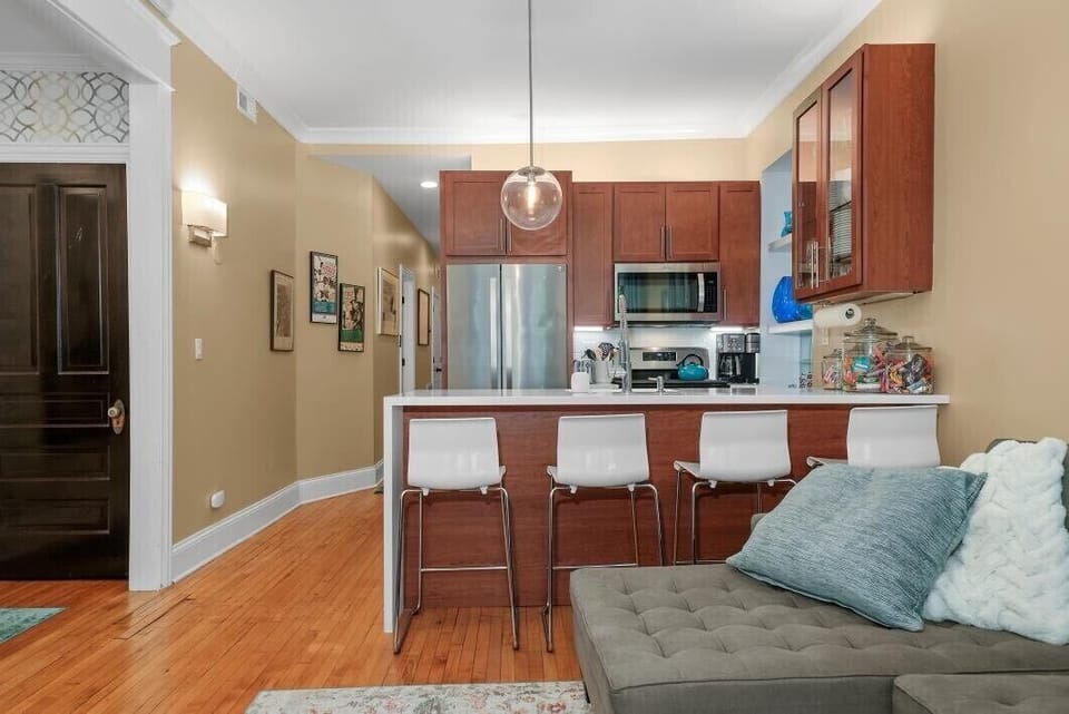 Open Concept Living Kitchen 