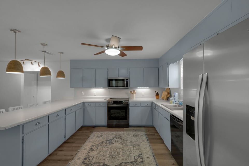 Spacious Kitchen - Stainless Appliances