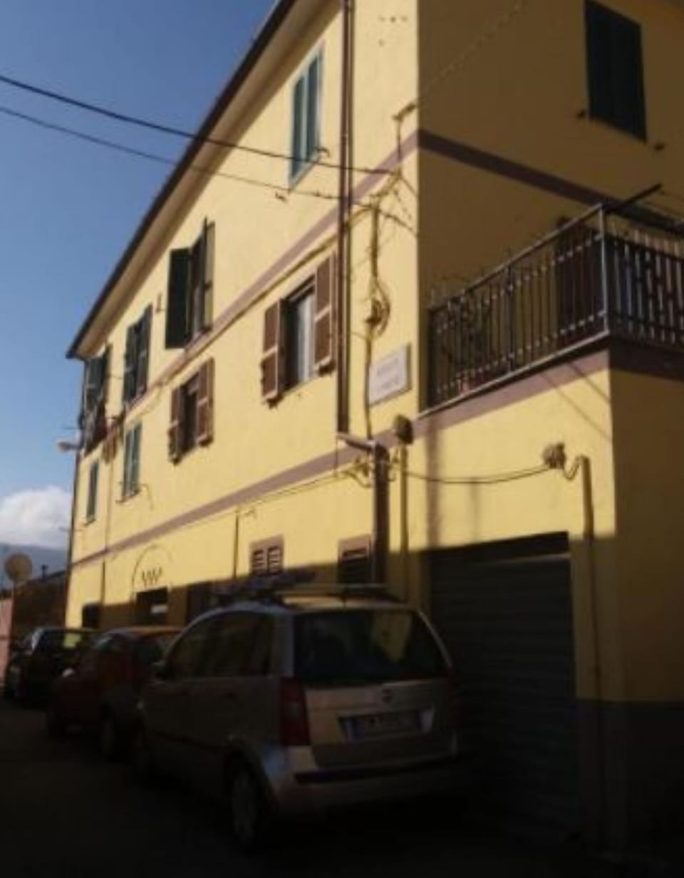 Via Vicolo Chiuso esterno