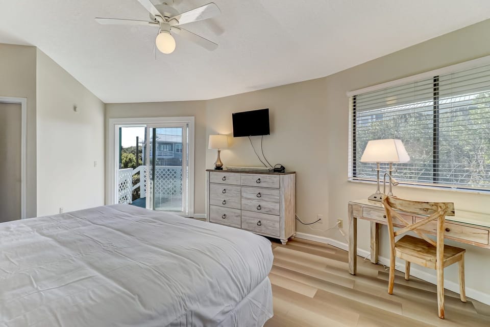 Master Bedroom on the Second Floor with Flat Screen TV and Private Balcony (King Bed)