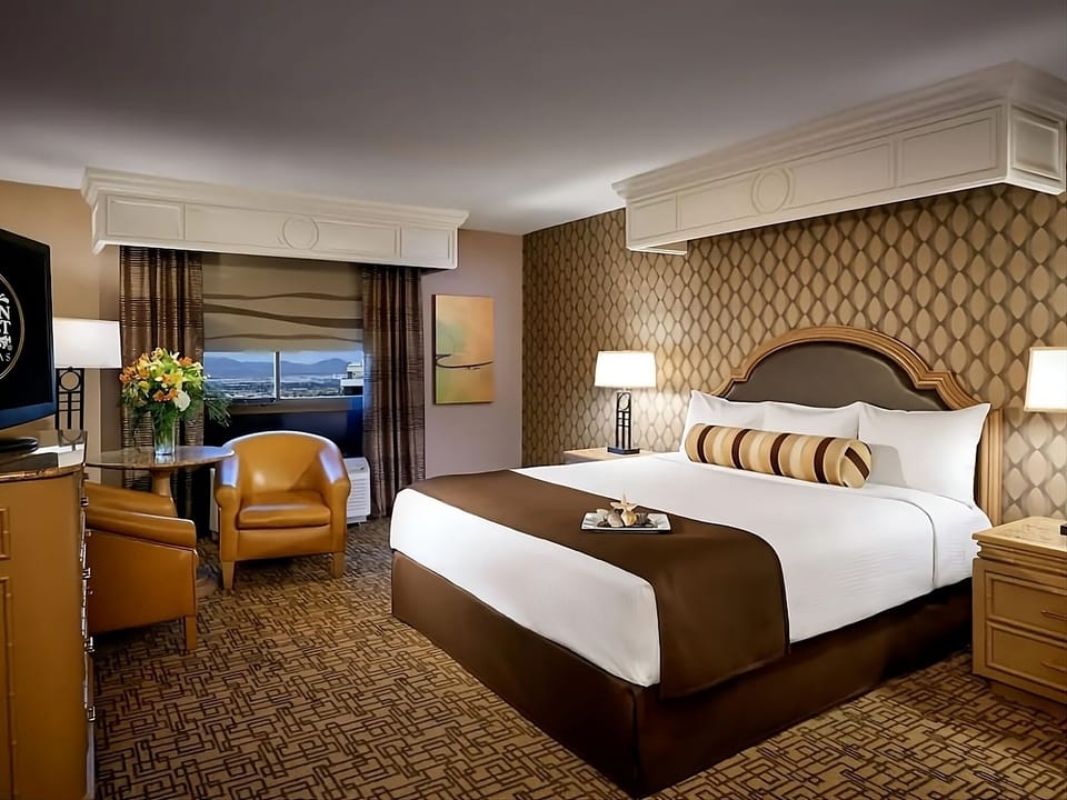 Settle into a serene king room with relaxing window views.