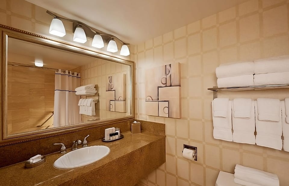 Refresh easily with a spacious vanity and fluffy towels.