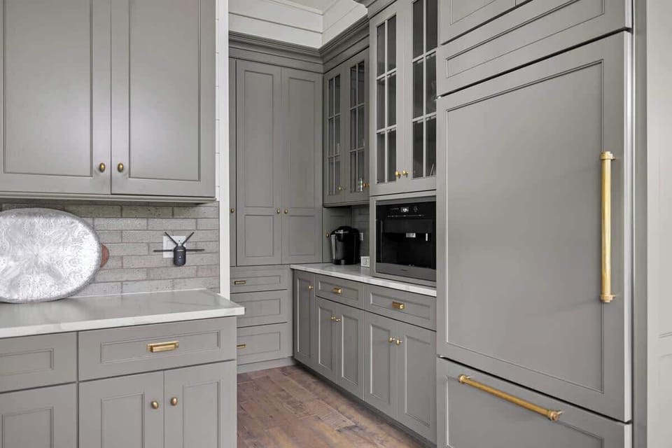 Ever wanted to know what if feels like to have a butler's pantry?