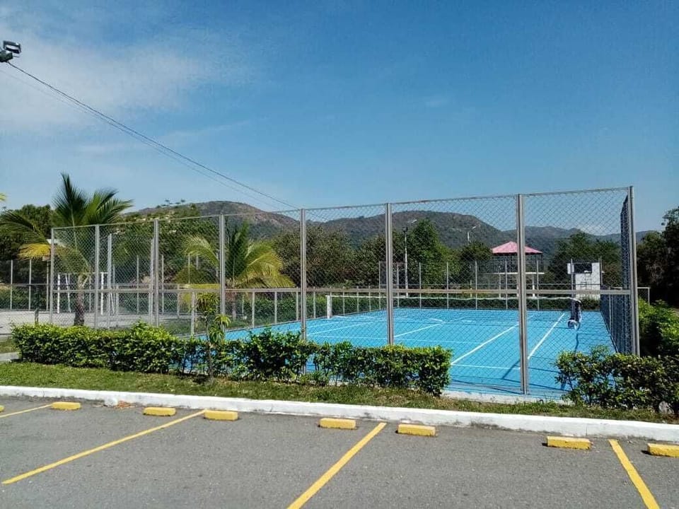 Sport court