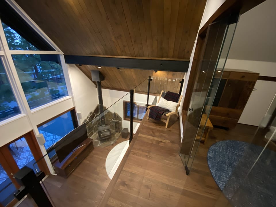 Internal Balcony 