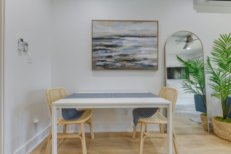 Dining Nook | First Floor