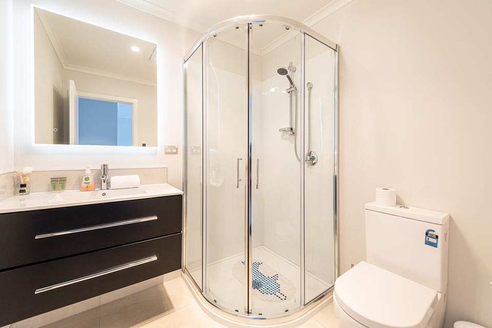 Star View Lodge - house bathroom