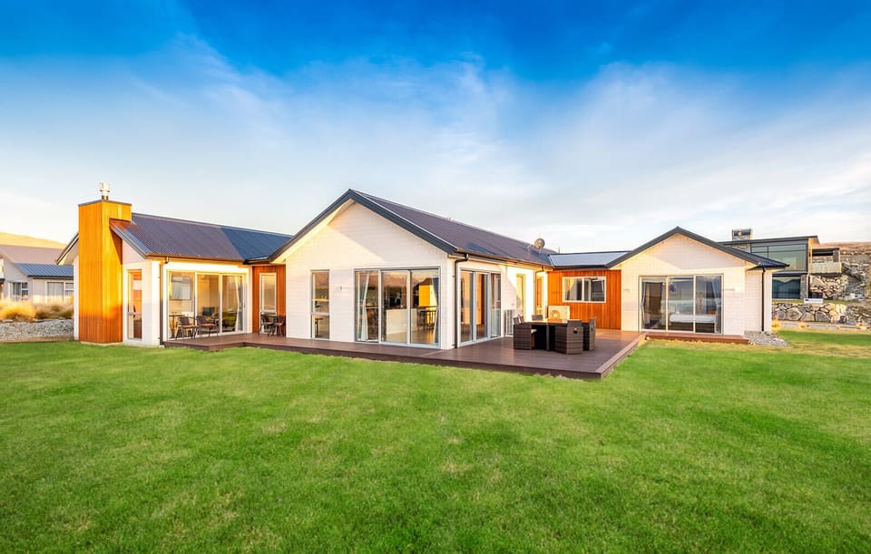 super house - front