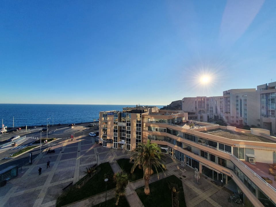 Beach/ocean view