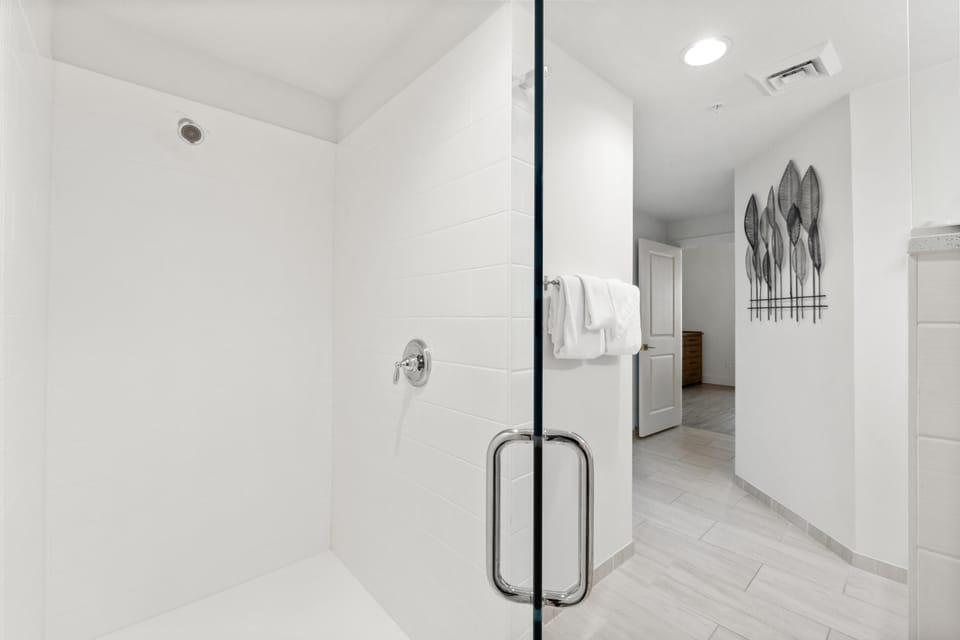 En Suite Bathroom