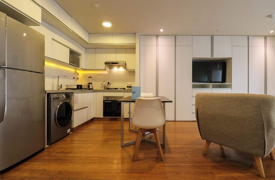 Modern 