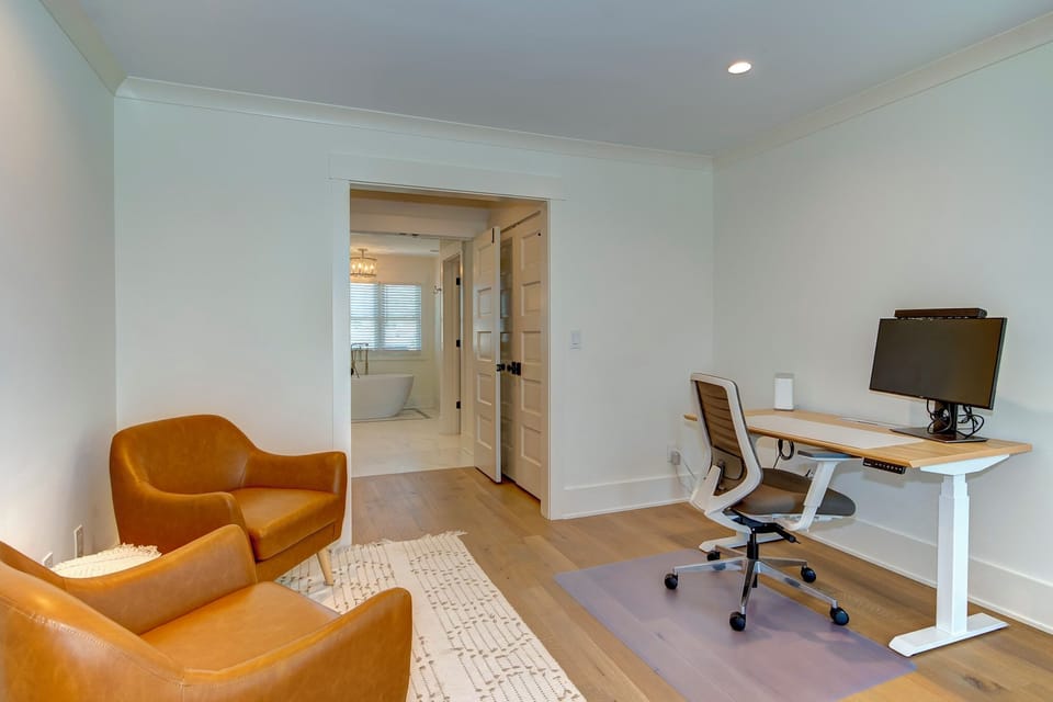 Master Bedroom Upstairs