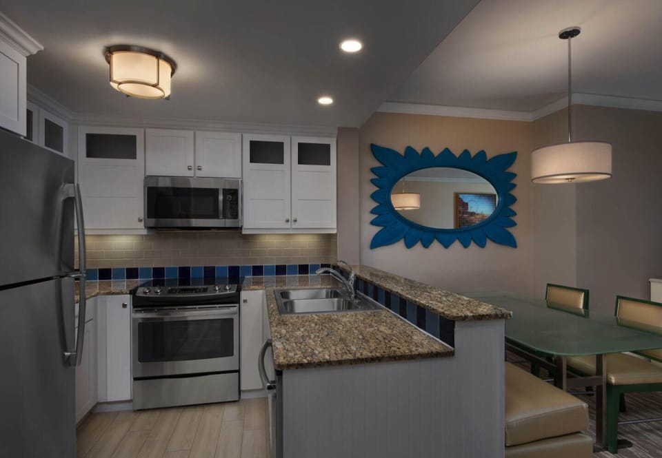 Fully equipped kitchen