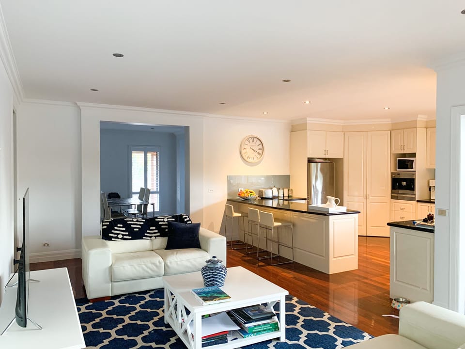 Open plan kitchen / living / dining