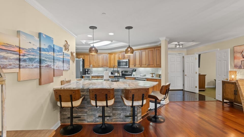 Kitchen with bar seating